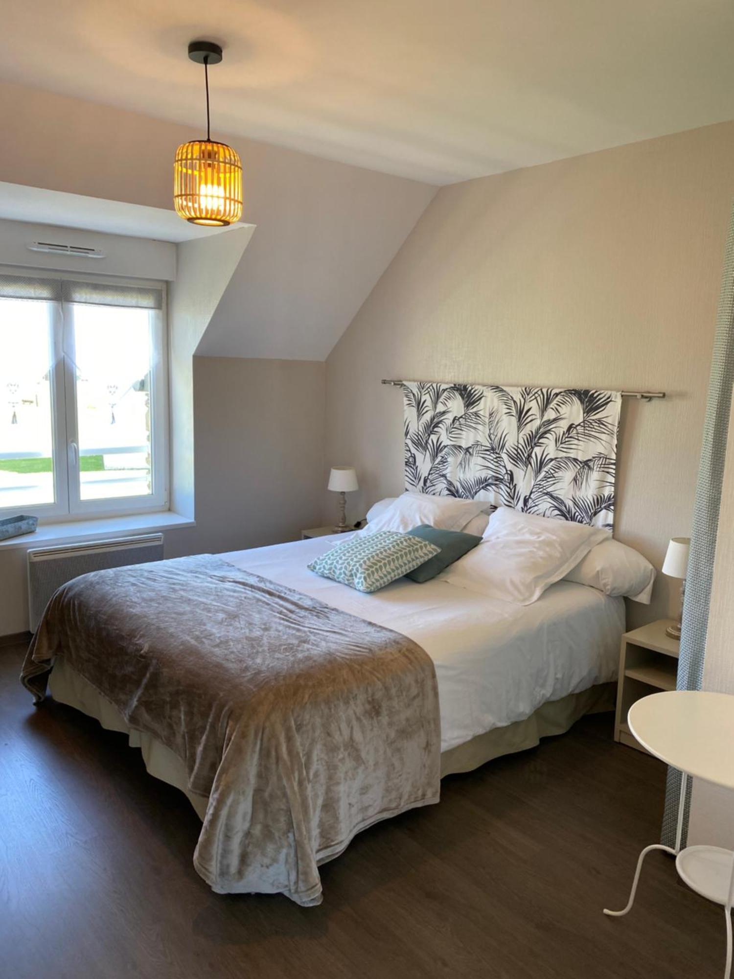 Le Relais De La Hardiesse 6Km Mont St Michel - Chambres Doubles - Suite Spa Privatif Courtils Exterior foto