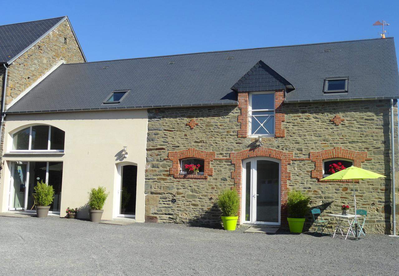 Le Relais De La Hardiesse 6Km Mont St Michel - Chambres Doubles - Suite Spa Privatif Courtils Exterior foto